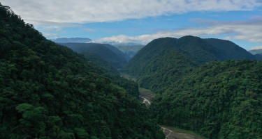 Se muestra el Parque Nacional Braulio Carrillo.  