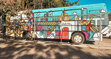 autobus intervenido para proyecto Movilidad Activa