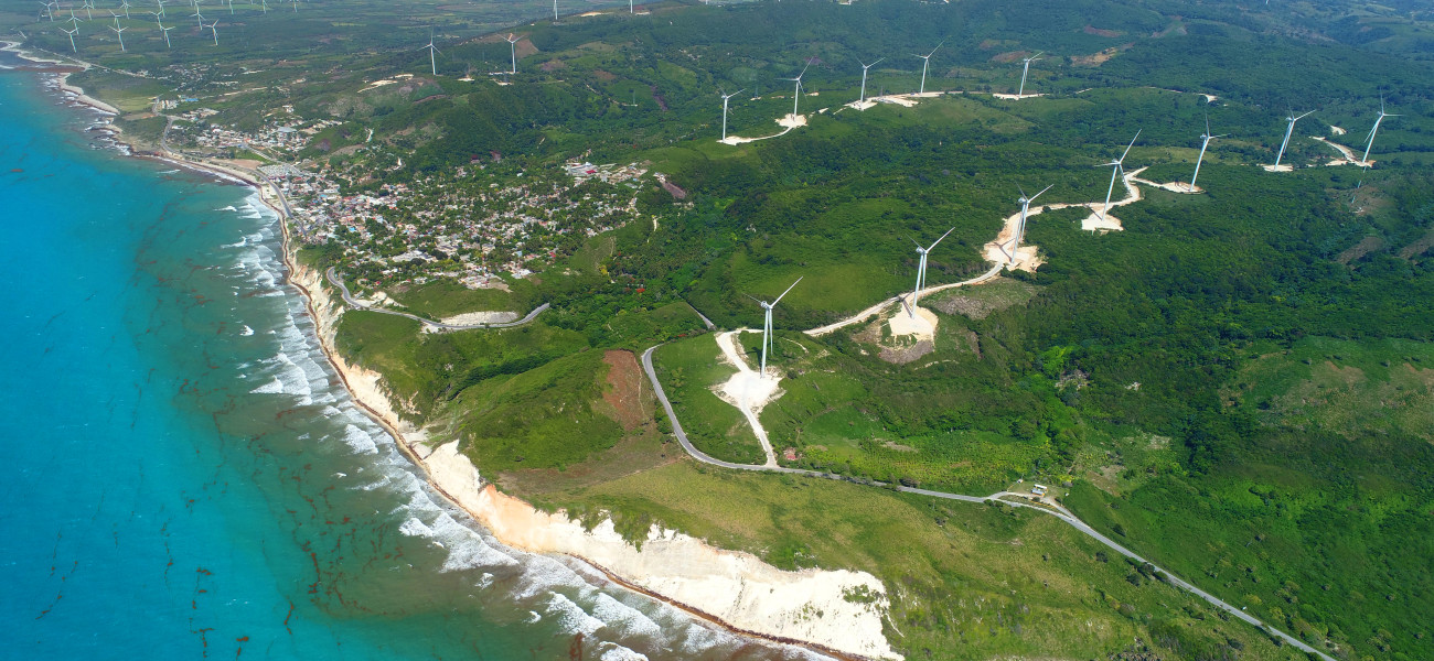 Parques eólicos Los Cocos y Larimar en República Dominicana